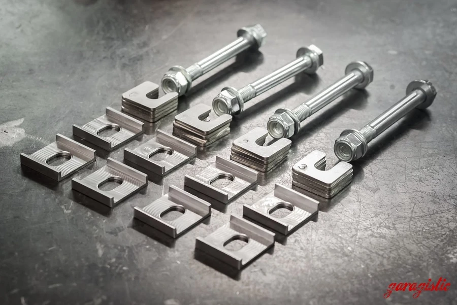 k0541incremental-quick-rear-subframe-camber-and-toe-shim-kit-e30-e28-e34-z3-e21-steel-parts-garagistic-yes-add-complete-camber-and-toe-brackets-75-garagistic-2_900x.webp